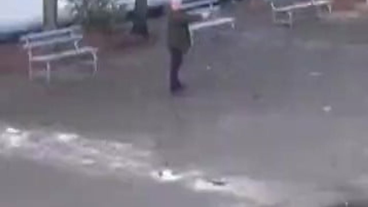 İzmit'te okul bahçesindeki rehine olayı: Baba adli kontrolle serbest, şantajcı genç tutuklandı