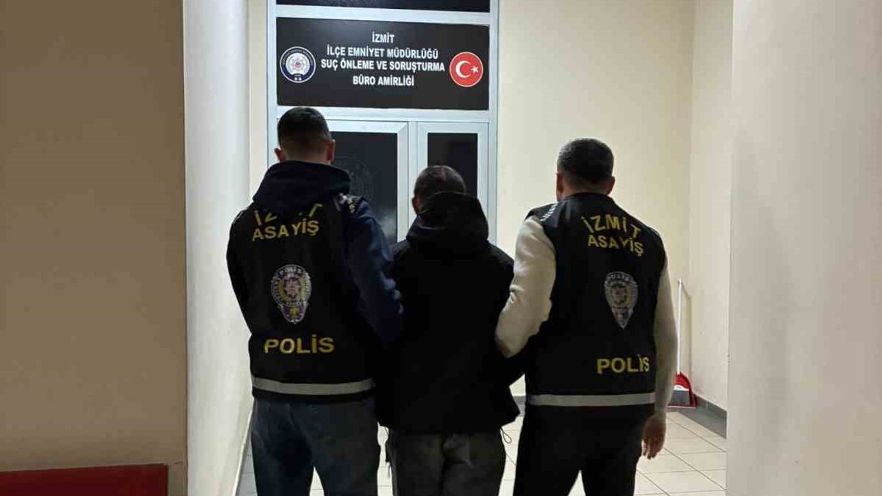 İzmit'te trafikte akrobatik motosiklet sürücüsüne 39 bin 716 TL ceza