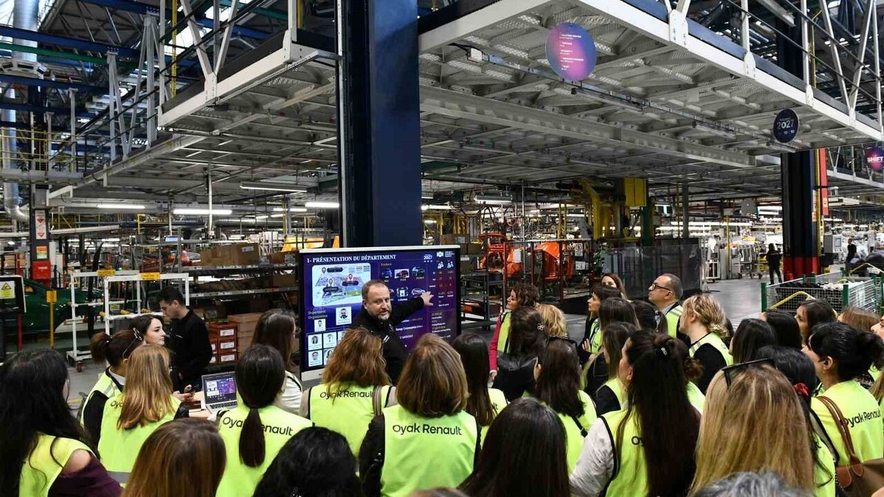 Kadının Güçlenmesi Bursa Platformu Oyak Renault’da buluştu: Toplumsal cinsiyet eşitliği uygulamaları paylaşımı