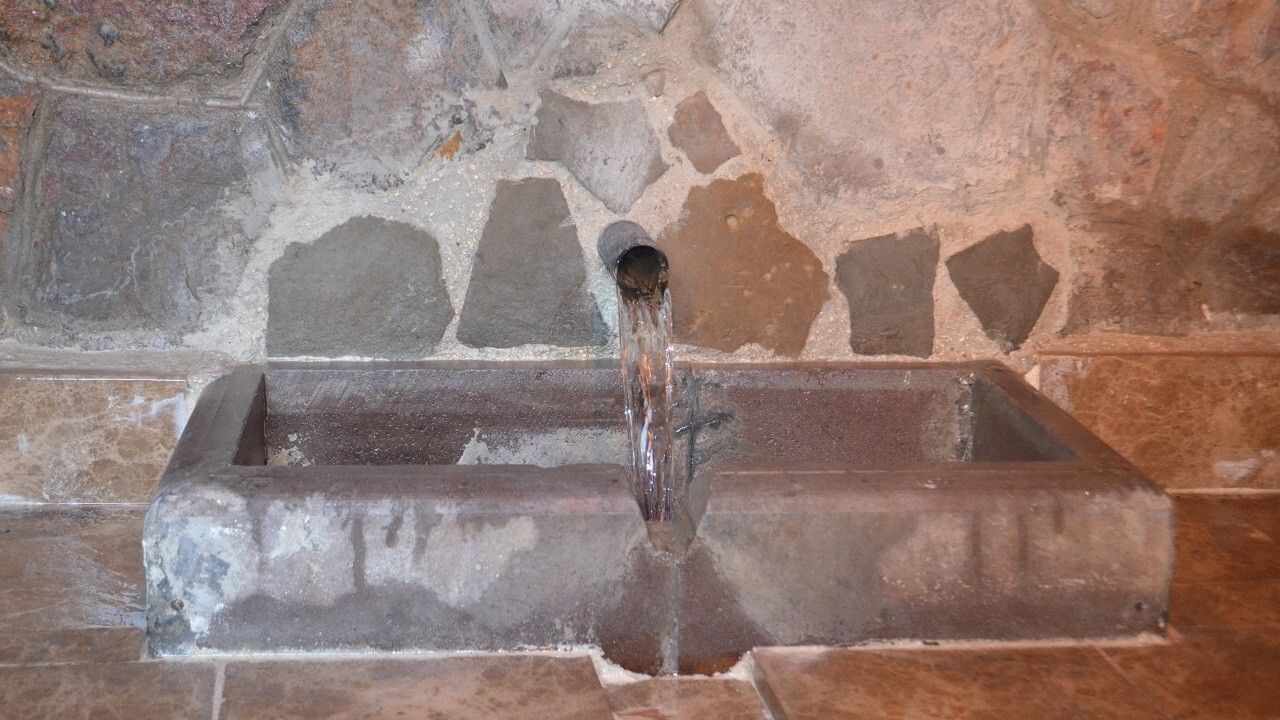 Kahramanmaraş'ta 4 Asırlık Şifa Merkezi: Uyuz Pınarı Çeşmesi ve Hamamı