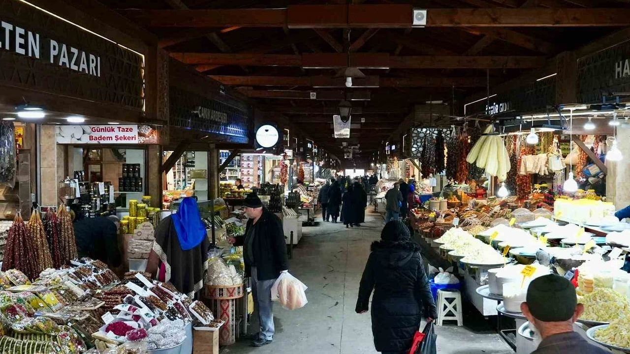 Kapalı Çarşı'da Harput Musikisi: Tarihi Çarşıya Nostaljik Dokunuş