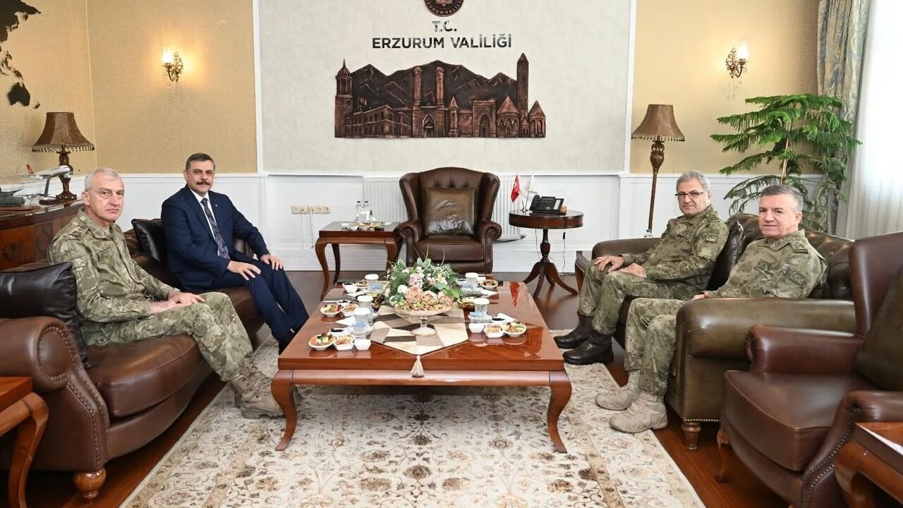 Kara Kuvvetleri Komutanı Orgeneral Metin Tokel, Erzurum Valisi Mustafa Çiftçi'yi Ziyaret Etti