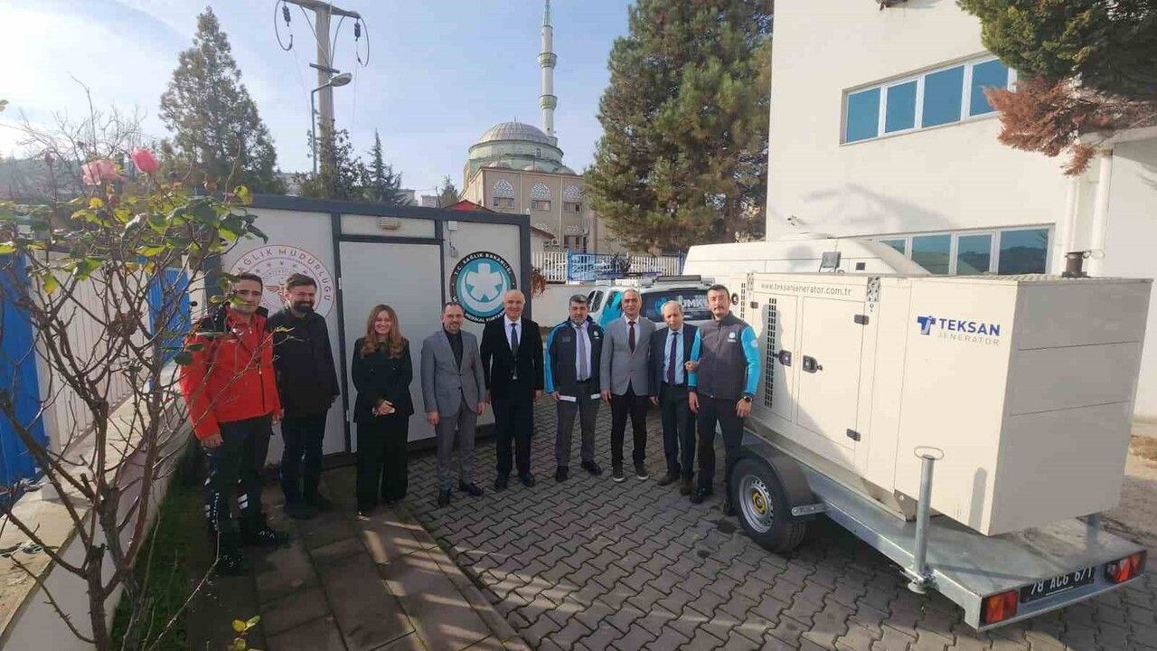 Karabük İl Sağlık Müdürlüğü UMKE'ye 25 kVA Mobil Jeneratör Sağladı