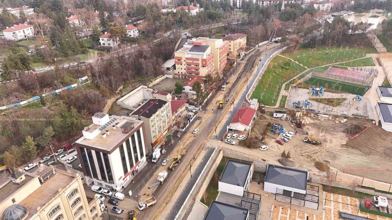 Karabük'te Ömer Lütfü Özaytaç Caddesi 1 hafta trafiğe kapalı olacak