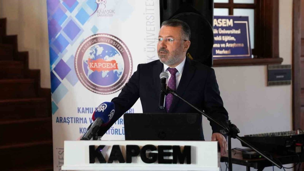 Karabük Üniversitesi'nin Yatay Mimari Raporu: Konut İhtiyacı ve Dayanıklı Kentler Üzerine Analiz