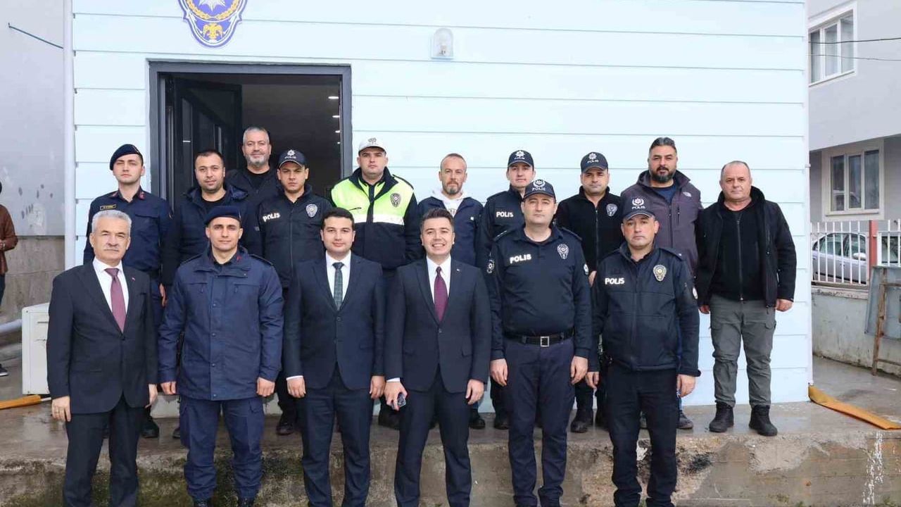 Karacasu’da Savcı Ali Osman Tan ve Mal Müdürü Zekayi Amaç için veda yemeği