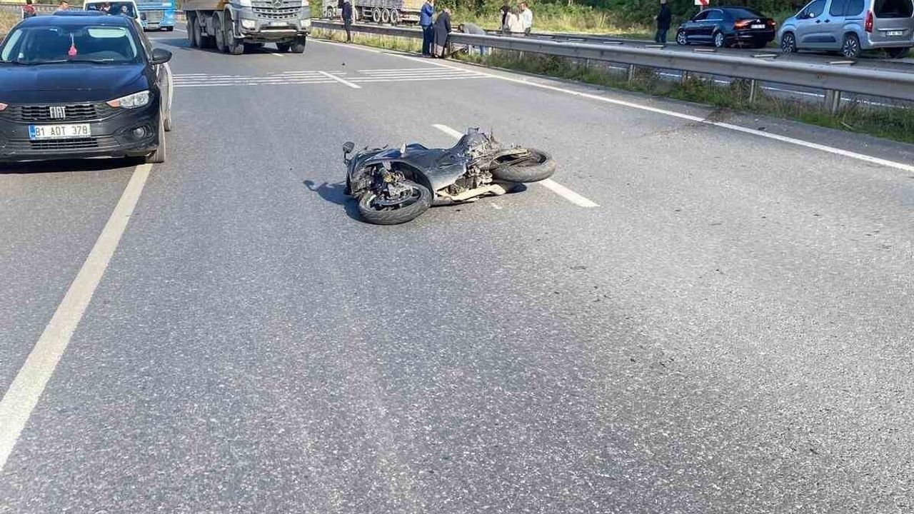 Karadeniz Ereğli'de motosiklet kazasında 16 yaşındaki sürücü ağır yaralandı