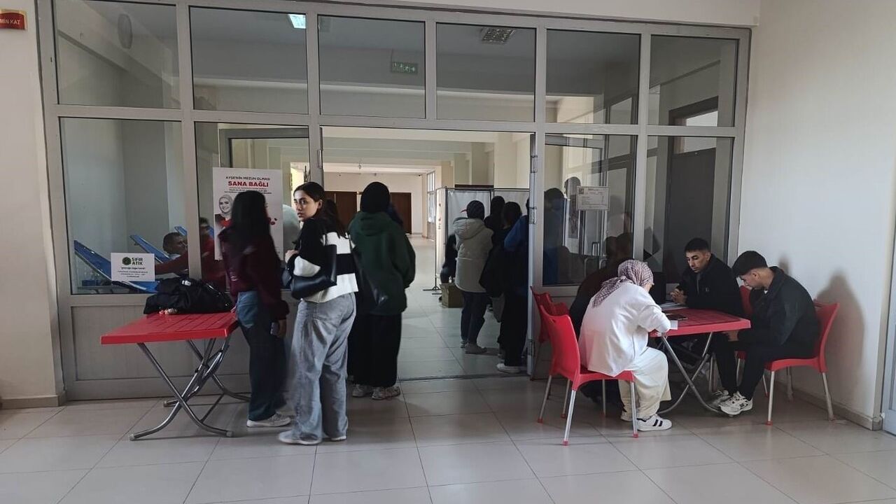 Karapınar'da kan bağışı kampanyasında 1 günde 102 ünite kan toplandı