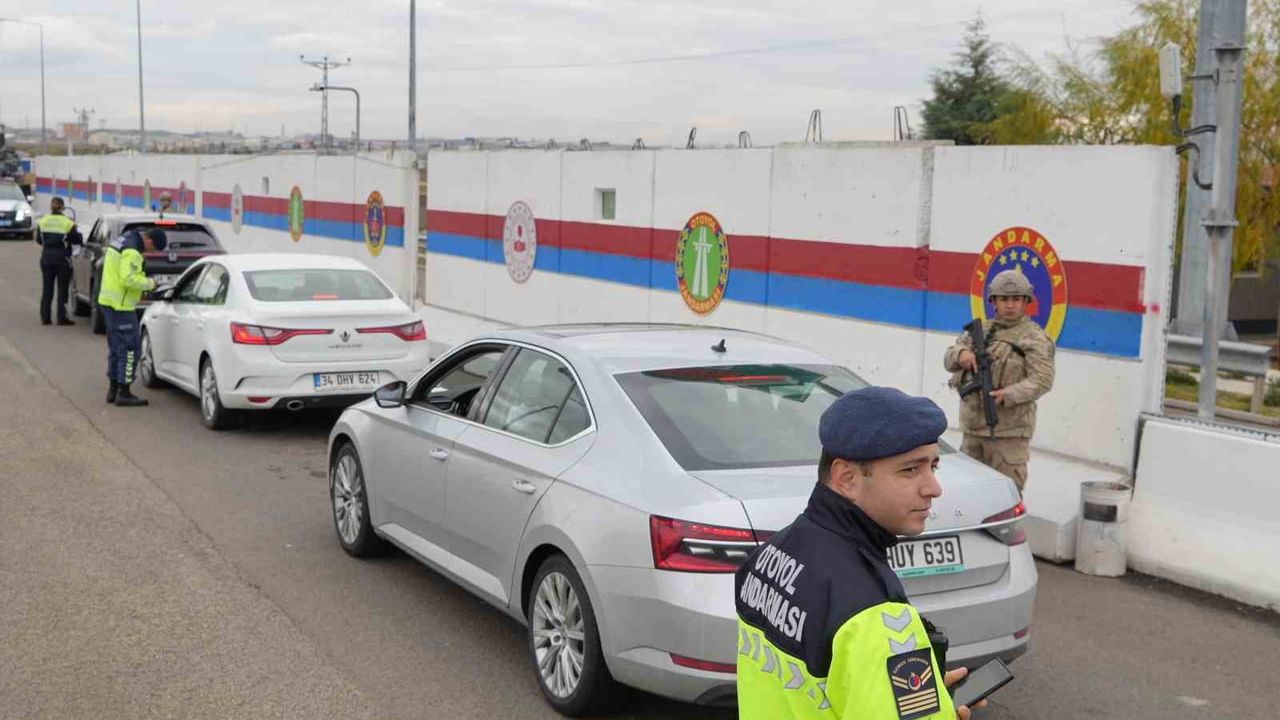 Karayollarında huzur ve güven Otoyol Jandarma Timlerine emanet