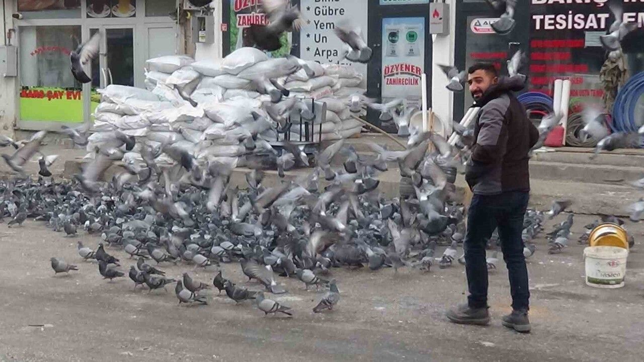 Kars’ta Sibirya soğukları: Hava eksi 13 dereceye düştü, vatandaşlar önlem alıyor