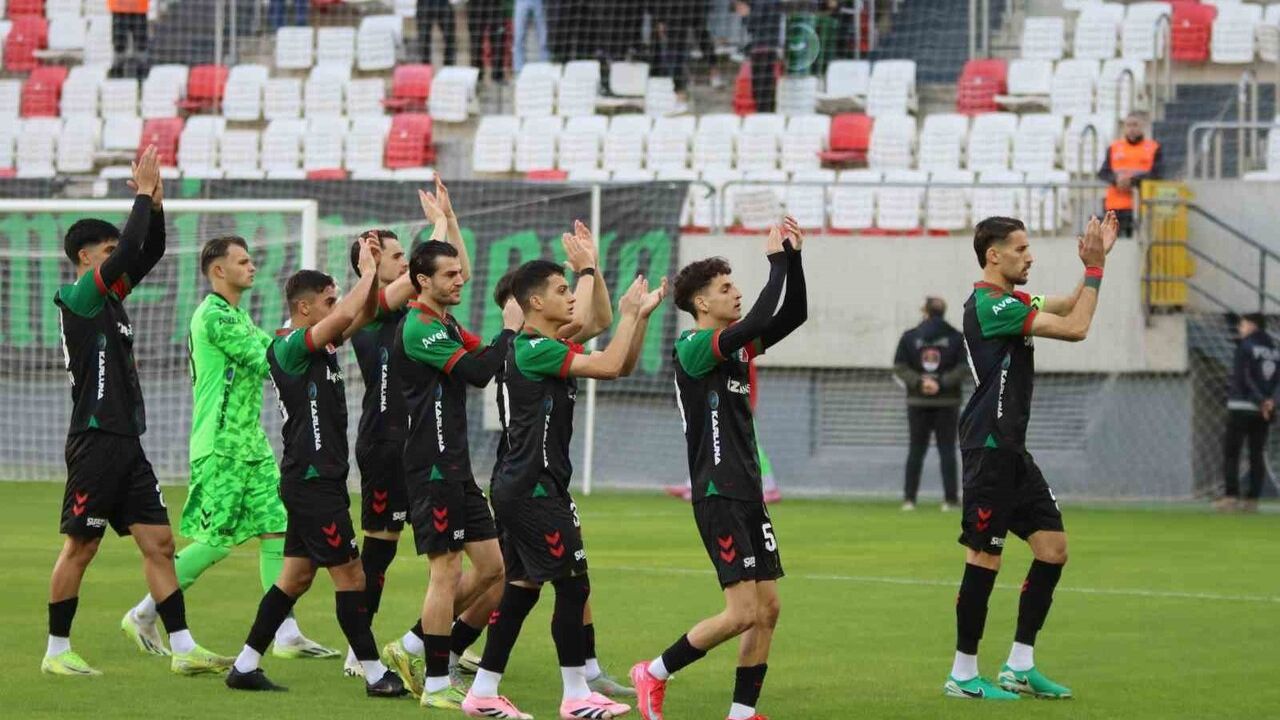 Karşıyaka 3-1 Bornova 1877 — TFF 3. Lig 4. Grup, 13. Hafta