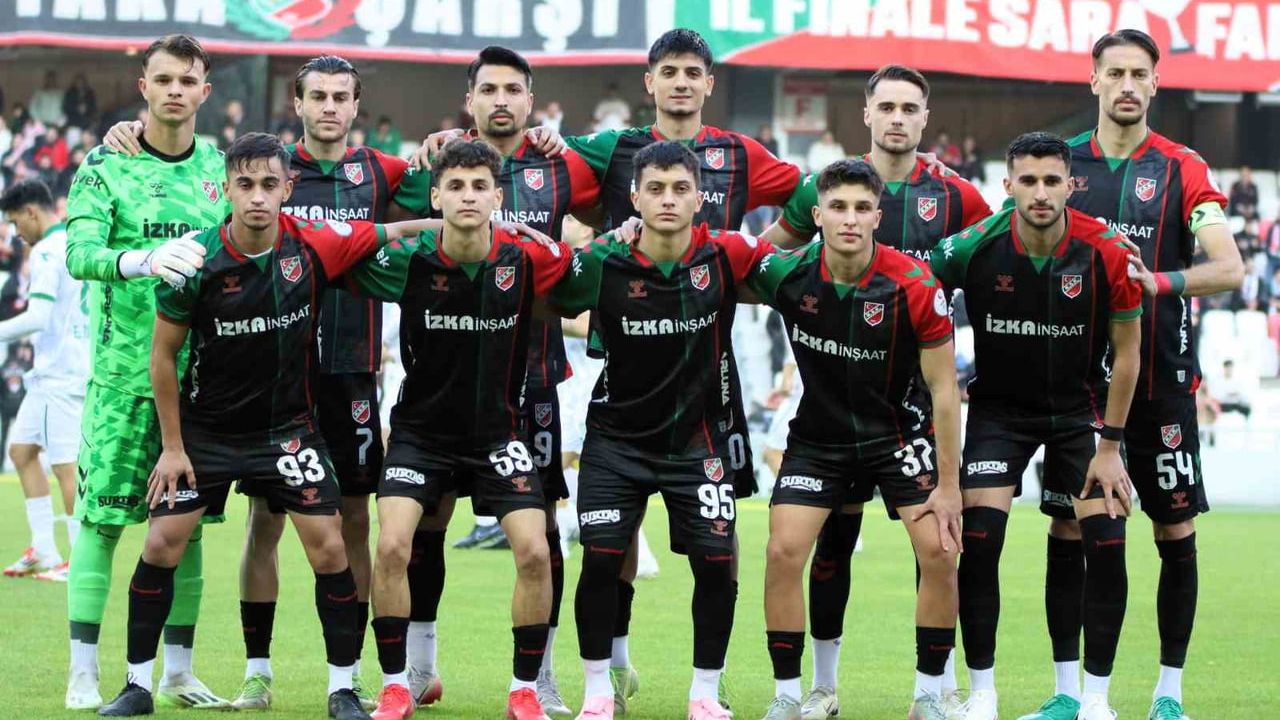 Karşıyaka, İzmir derbisinde Tire 2021 FK’yı ağırlıyor — TFF 3. Lig 4. Grup 15. hafta