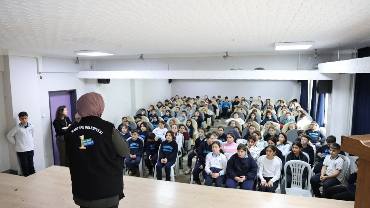 Kartepe’de öğrenciler 'sıfır atık' ve geri dönüşüm eğitimleriyle çevre bilinci kazanıyor