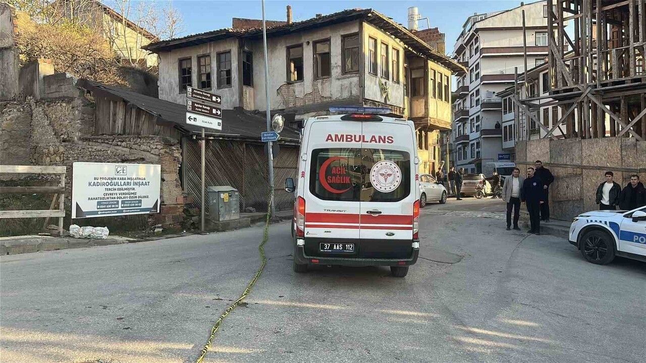Kastamonu’da cadde kavgası: Bir kişi tüfekle bacağından yaralandı