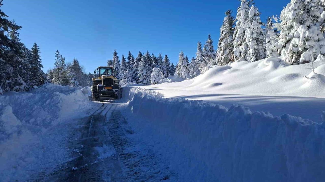 Kastamonu'da kapalı köy yolu sayısı 377'ye düştü