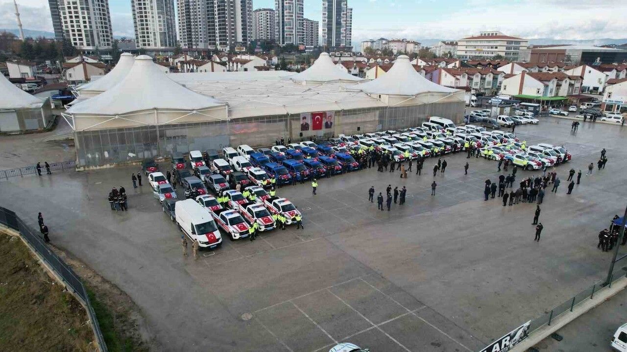 Kastamonu'ya 84 yeni hizmet aracı teslim edildi: Emniyet ve Jandarmaya tahsis edildi