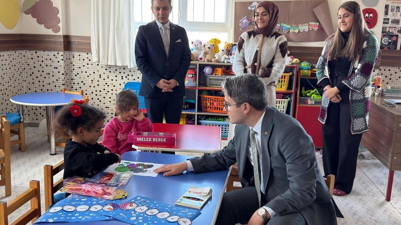 Kaymakam Arıkan Topkapı Köyünde Okul ve Cami İnşaatını İnceledi
