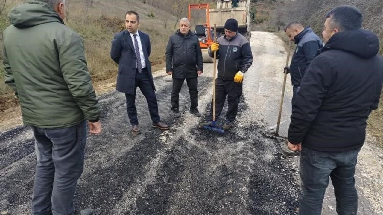 Kaymakam Uçar, Yenipazar’da Selim-Ulucak yol onarım çalışmalarını yerinde inceledi