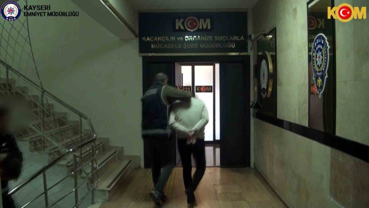 Kayseri'de sahte rapor ve reçeteyle yüksek maliyetli kanser ilaçları usulsüz temin edildi: 12 gözaltı, 88.591.972 TL zarar