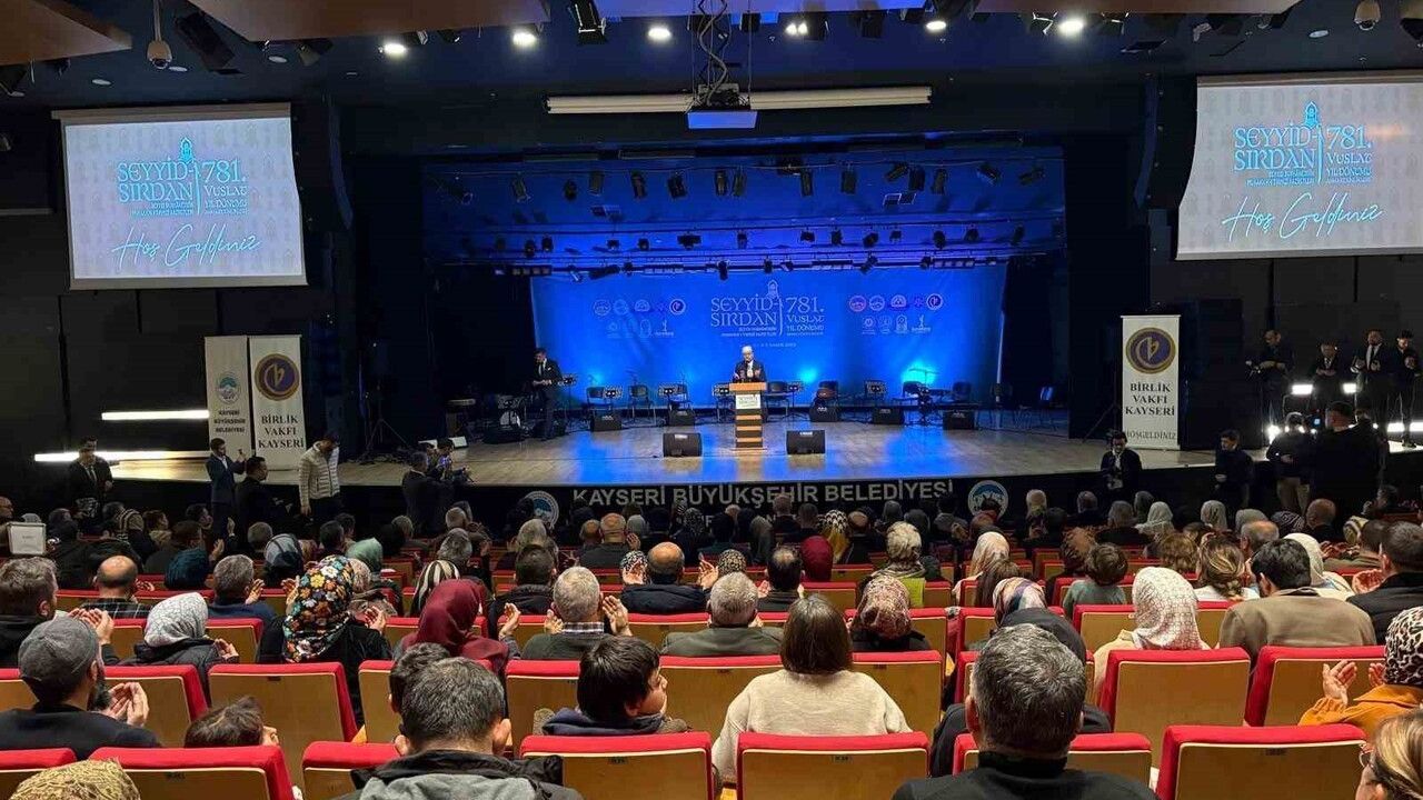 Kayseri'de 'Seyyid-i Sırdan' Anma Programında Tasavvuf Konseri ve Sema'ya Yoğun İlgi