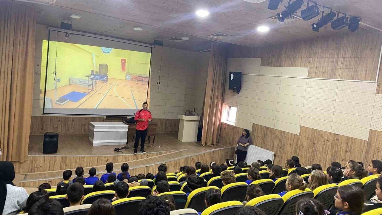 Kayseri'de Sportif Yetenek Taraması bilgilendirmeleri sürüyor