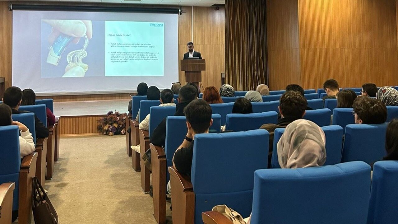 KBÜ Odyometri Bölümünde İşitme Cihazları ve Kulak Kalıbı Uygulamaları Üzerine Uygulamalı Eğitim