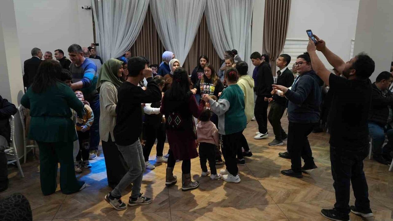 Kırıkkale'de Özel Bireyler 3 Aralık Etkinliğinde Müzik ve Halayla Bir Araya Geldi
