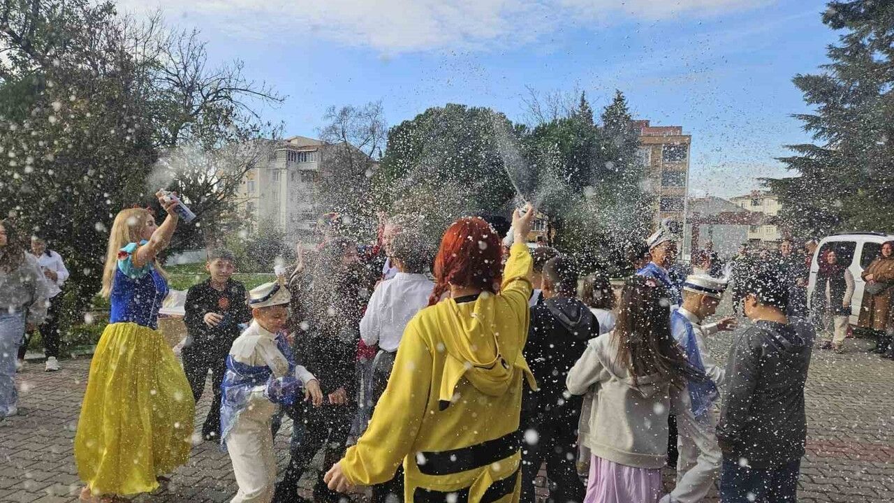 Kırklareli'de koruma altındaki 6 çocuk için sünnet töreni düzenlendi