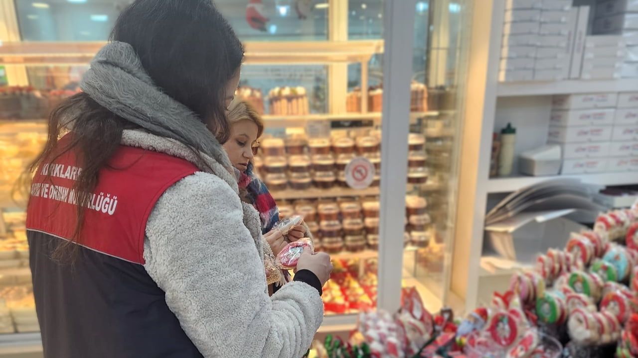 Kırklareli'de yılbaşı öncesi gıda denetimleri sıklaştırıldı: pasta ve tatlı satış noktaları kontrol altında