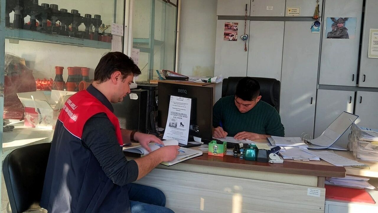 Kırklareli Pehlivanköy’de gübre bayilerine düzenli denetimler