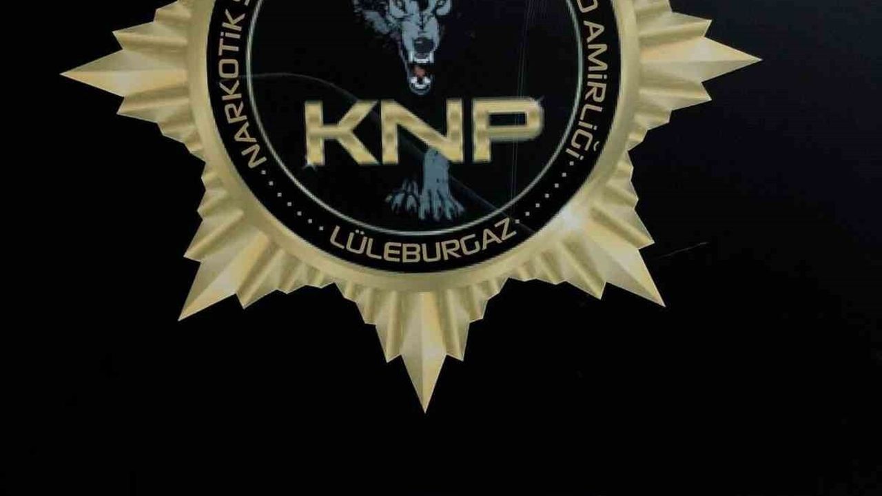 Kırklareli ve Lüleburgaz'da uyuşturucu operasyonları: Çok sayıda madde, silah ve kaçak içki ele geçirildi; tutuklamalar var