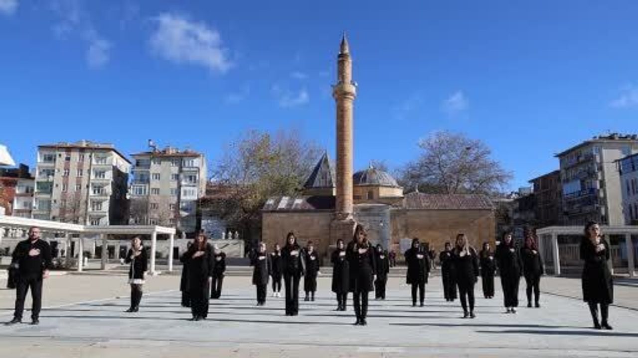 Kırşehir Ahilik Müzesi'nde Yazma Eserler Sergisiyle Ziyaretçi Sayısı İkiye Katlandı