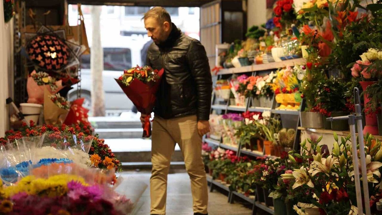 Kırşehir'de Aralık Ayının En Çok Tercih Edilen Çiçeği: Kokina