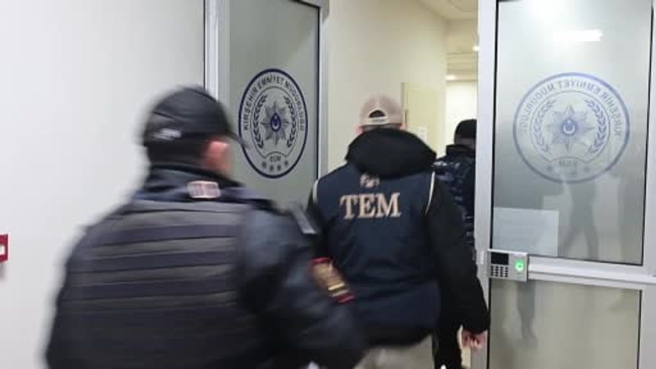 Kırşehir'de DEAŞ Operasyonu: 10 Kişi Tutuklandı