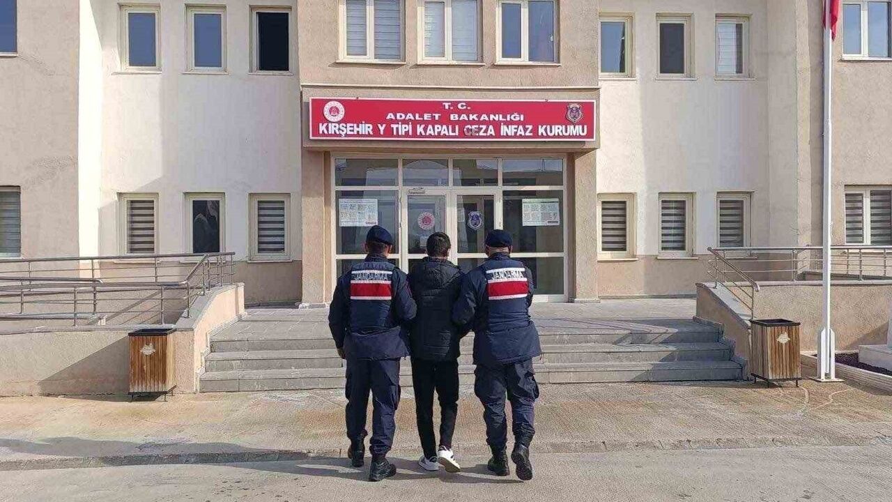 Kırşehir’de hakkında 4 yıl 2 ay kesinleşmiş hapis cezası bulunan şüpheli yakalandı
