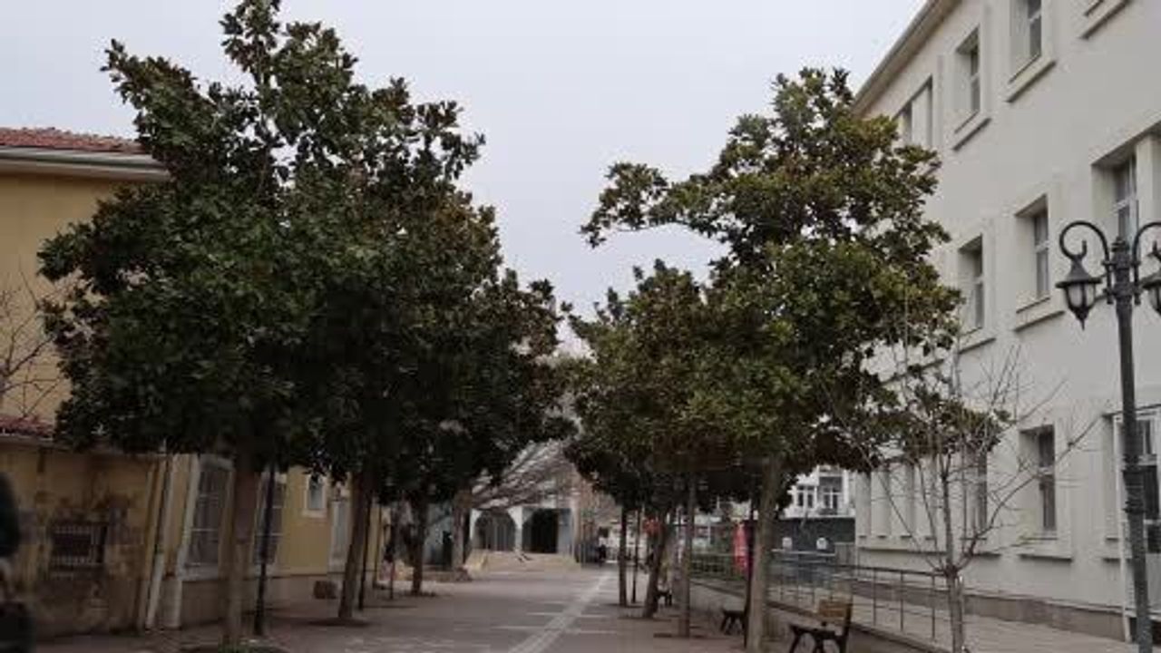 Kırşehir'de Soğuk Hava Tarihi Çarşıların Hareketliliğini Azalttı