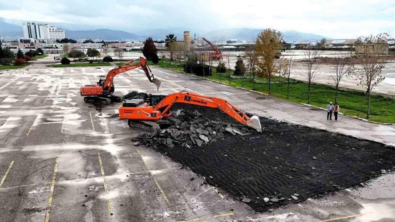 Kocaeli, Büyükşehir’in Dev Yatırımlarıyla Yenileniyor