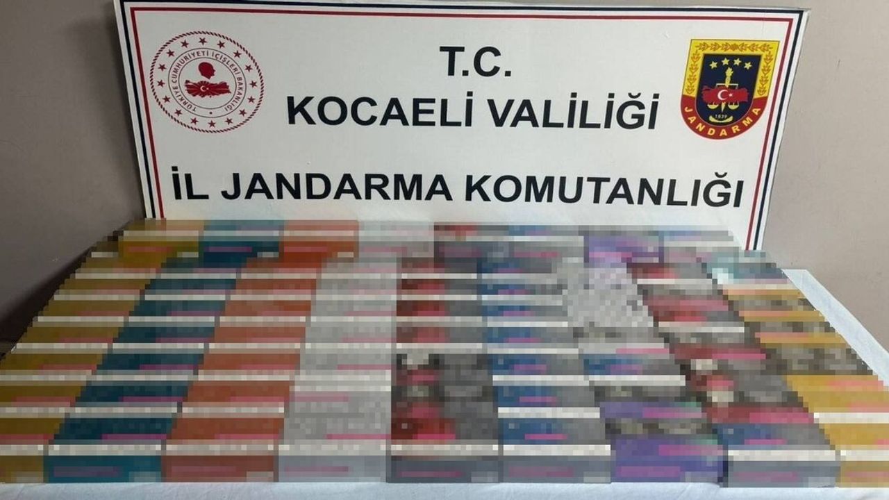 Kocaeli'de 2,6 milyon TL'lik kaçak güneş gözlüğü ve ısıtılmış tütün operasyonu
