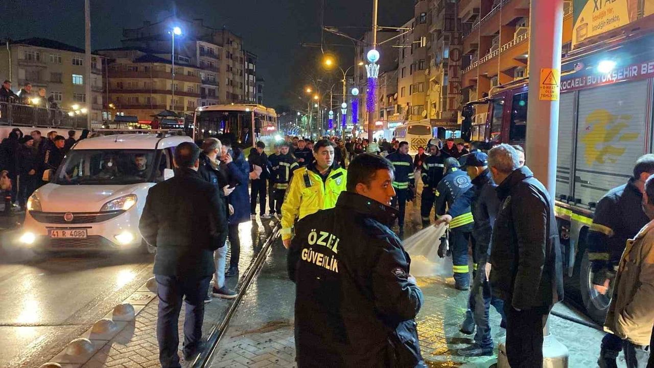 Kocaeli'de tramvayın altında kalan 71 yaşındaki kadın hayatını kaybetti