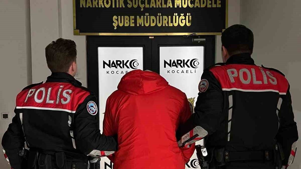 Kocaeli'de Yunus timleri uyuşturucu operasyonu: 1 kişi gözaltına alındı