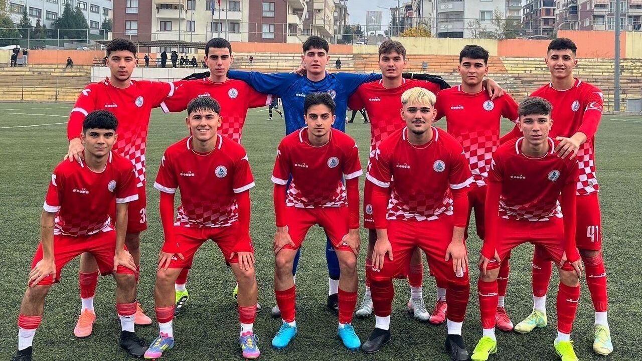 Kocaeli U18 Ligi C Grubu: Başiskele Belediyespor 1-1 Körfez Gençlerbirliği