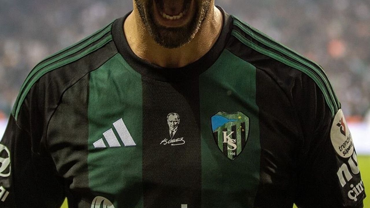 Kocaelispor taraftarlarından Serdar Dursun'a tepki: Derbi paylaşımları kaldırıldı