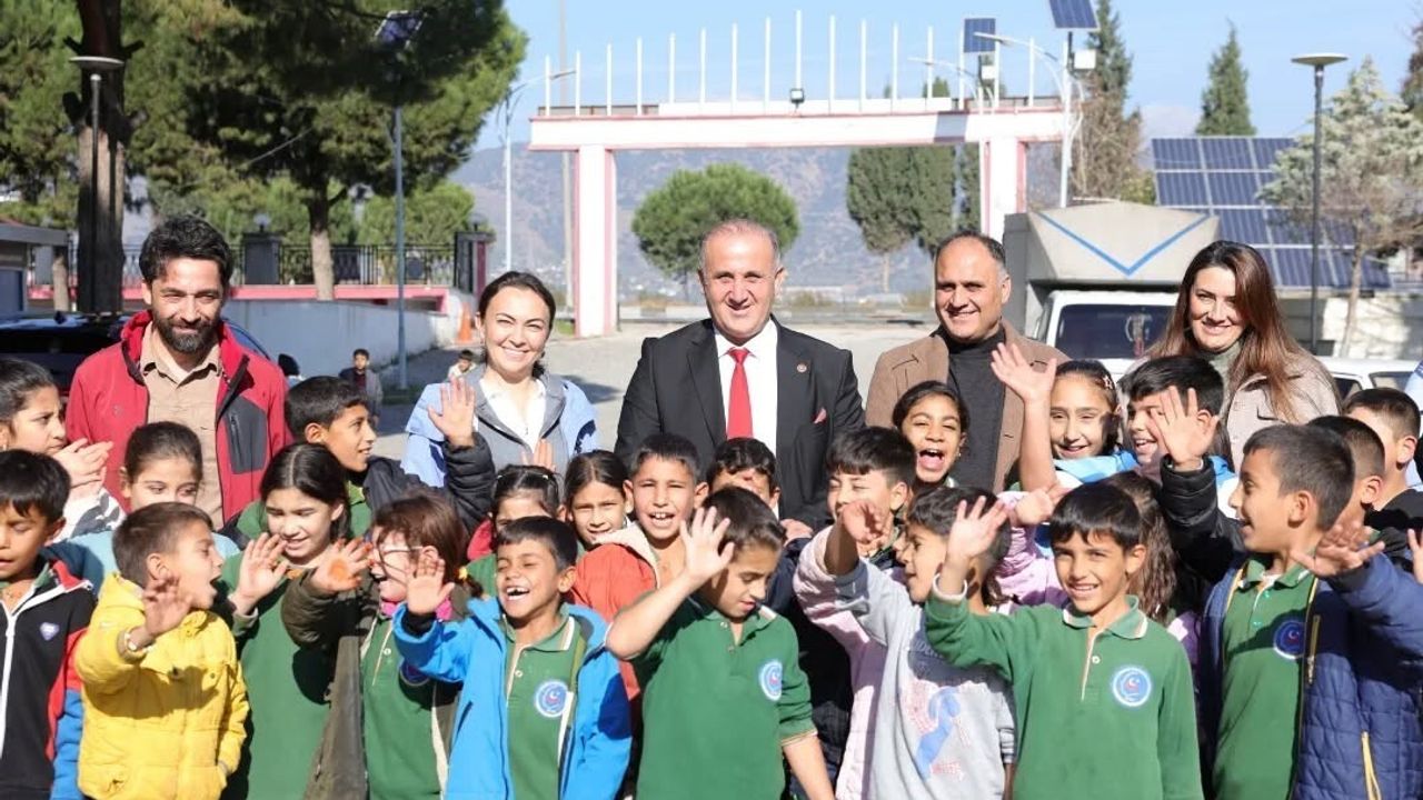 Kocagürlü öğrenciler İncirliova’da düzenlenen piknikte ağırlandı