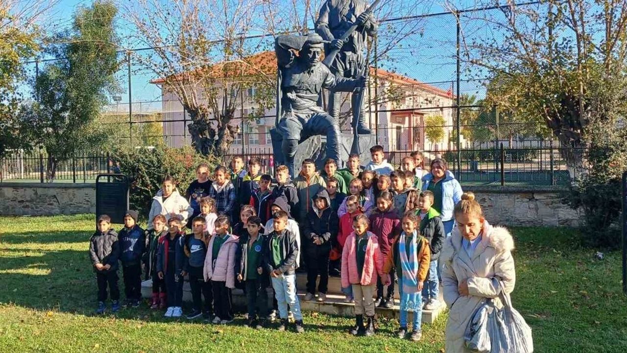 Kocagürlü Öğrenciler Yenipazar Yörük Ali Efe Müzesi'nde Milli Mücadeleyi Yerinde Öğrendi