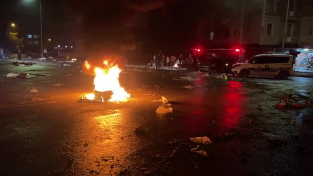 Konya'da 'Şivlilik' geleneği mübarek üç ayların başlangıcında fener alayıyla yaşatıldı