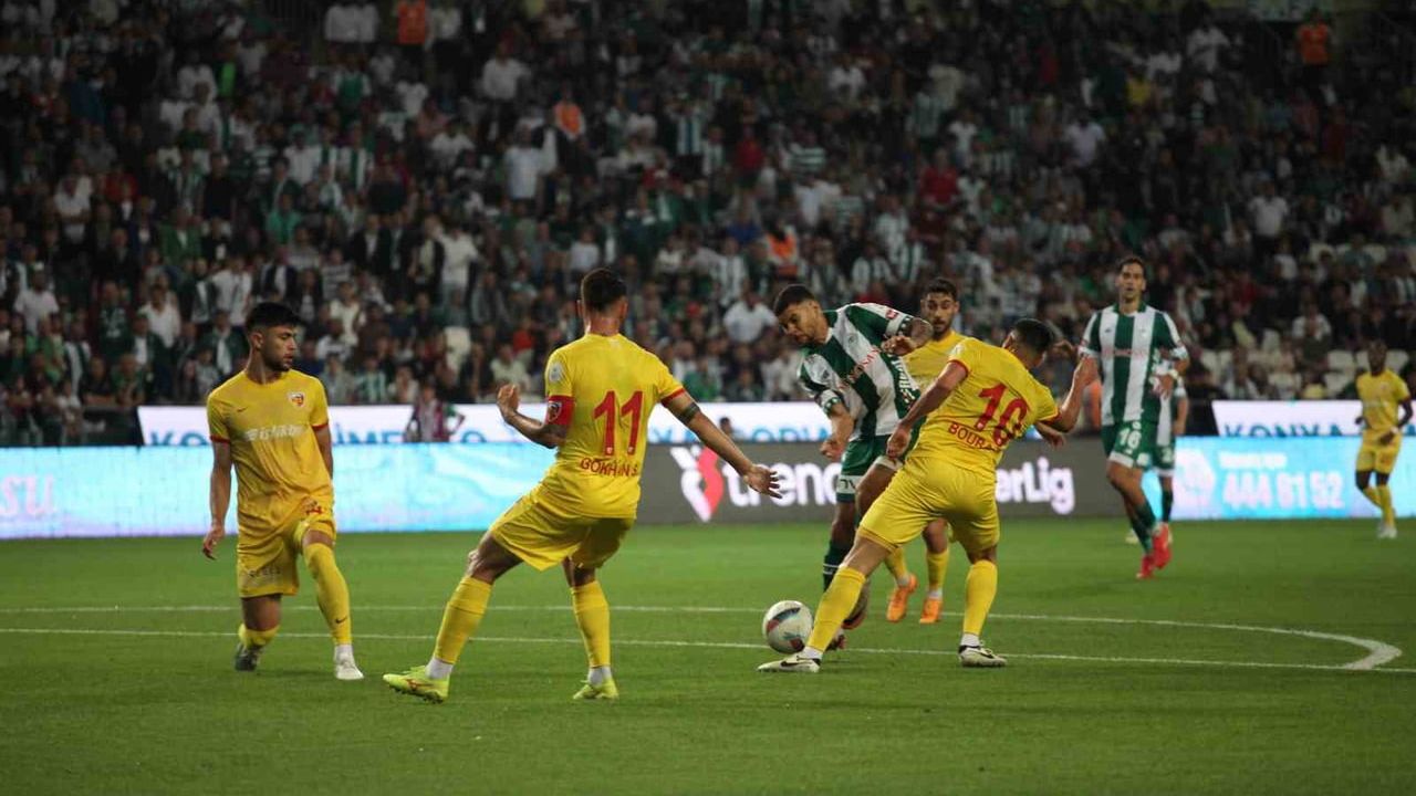 Konyaspor ile Kayserispor Süper Lig'de 35. randevuda — Konyaspor'un üstünlüğü sürüyor