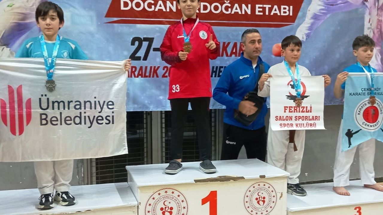 Körfez Gençlerbirliği Sakarya'da 13 Madalya Kazandı