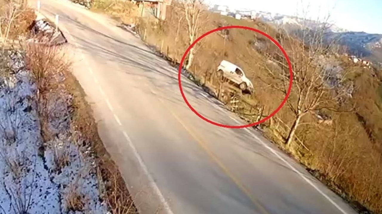 Korgan'da kontrolden çıkan ticari araç 30 metre yükseklikten fındık bahçesine uçtu, sürücü yaralandı