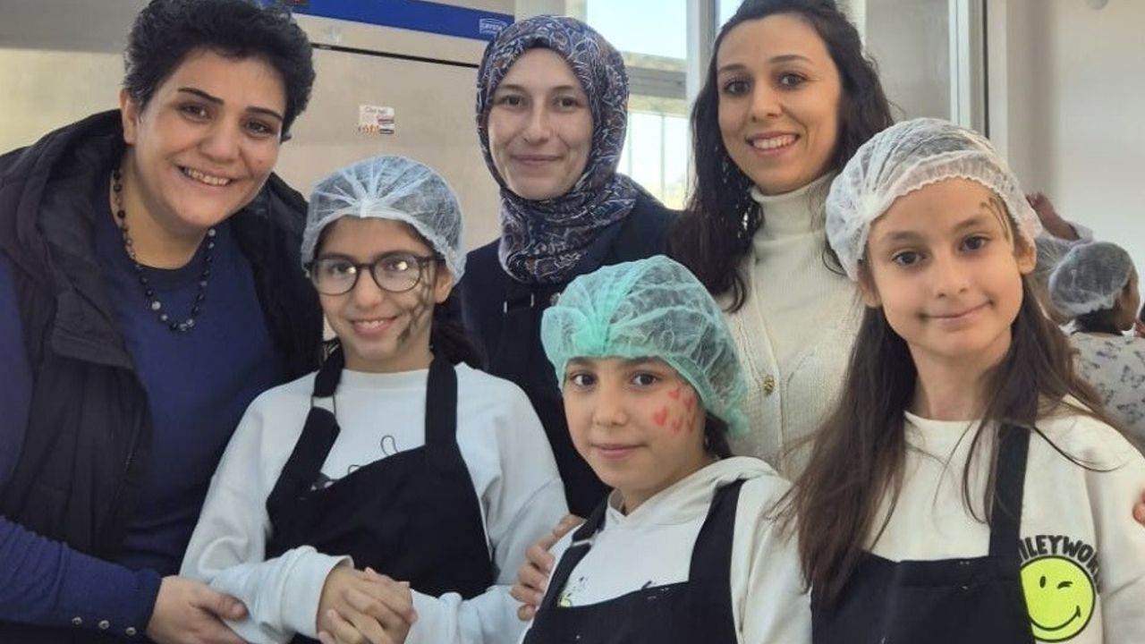 Köşk’te 3. Geleneksel Minik Şefler Etkinliği: 5. Sınıf Öğrencileri KMTAL ile Ortak Mutfağa Girdi