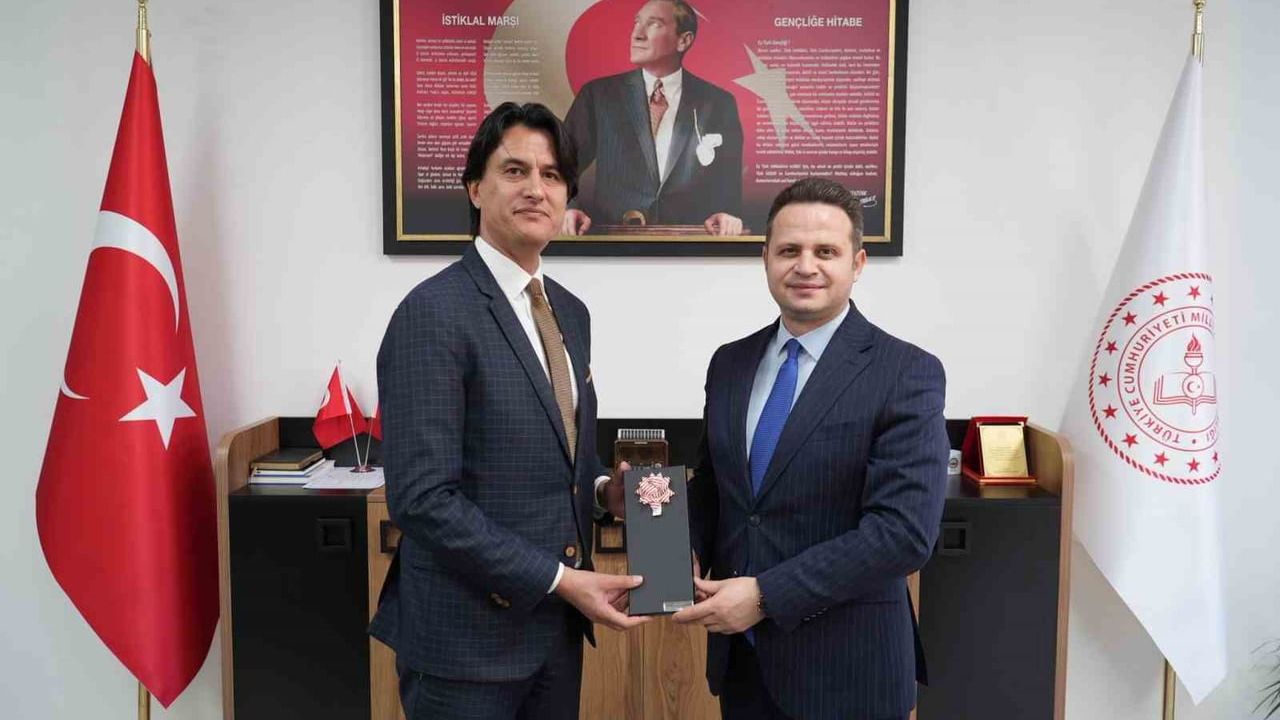 Köyceğiz'de Milli Eğitim Müdürü Emre Çay eğitim süreçlerini yerinde inceledi